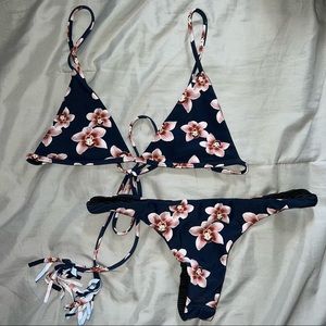 Acacia Swimwear Isle set size medium